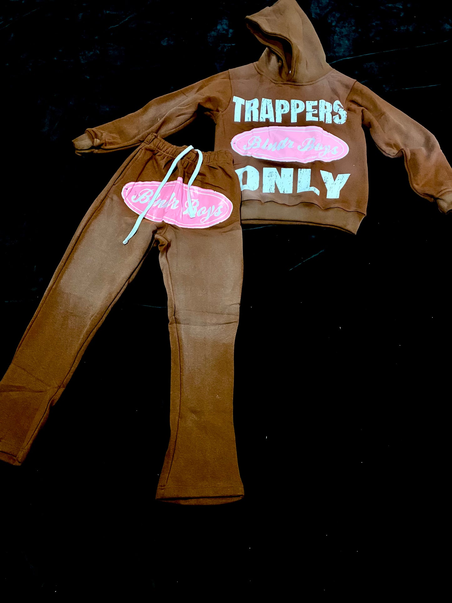 “Trappers only” sweatsuit